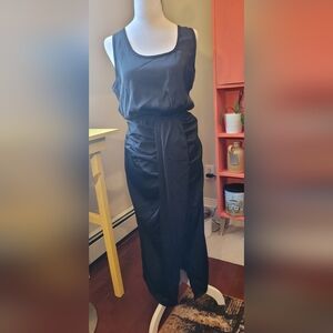 BNWT Pretty Garden Black Sleeveless Draped Women’s Dress